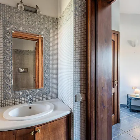 V32 Levante Villa Costa Rei